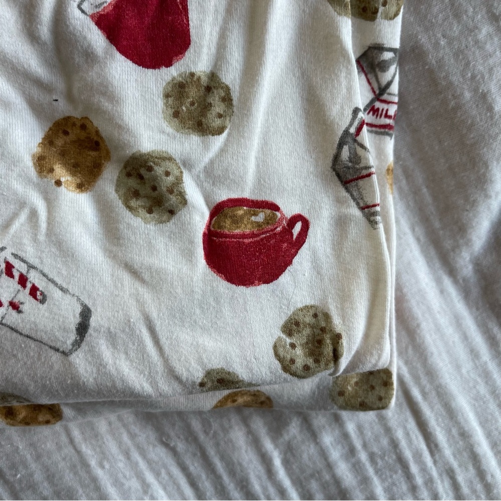 • Burt’s Bees Cozy Kids Pajamas with Milk and Cookies Print size 14 • - Picture 3 of 3